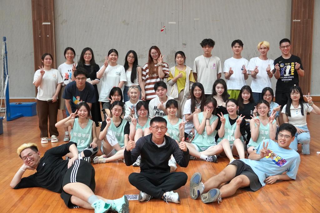 身姿飒沓,履践致远——记东语女篮的首次亮相